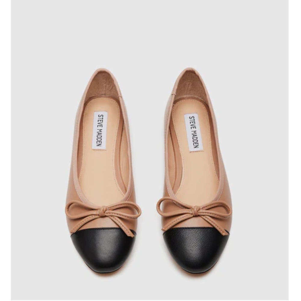 Steve Madden Ellison Natural Two Toned Flat Size 9